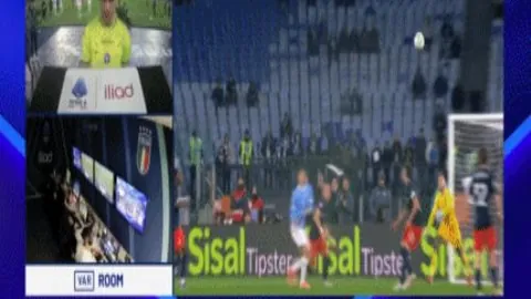 “中超半程战罢：上海两队展示超强实力”