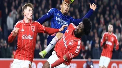 主场霸主再现神威，斯瓦队能否续写克星传奇？